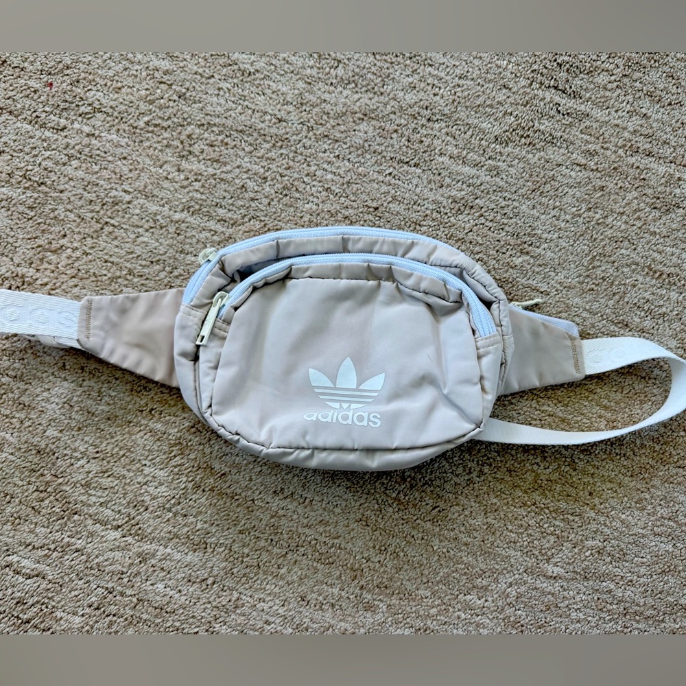 Adidas Cream and White Fanny Pack, Barely Used